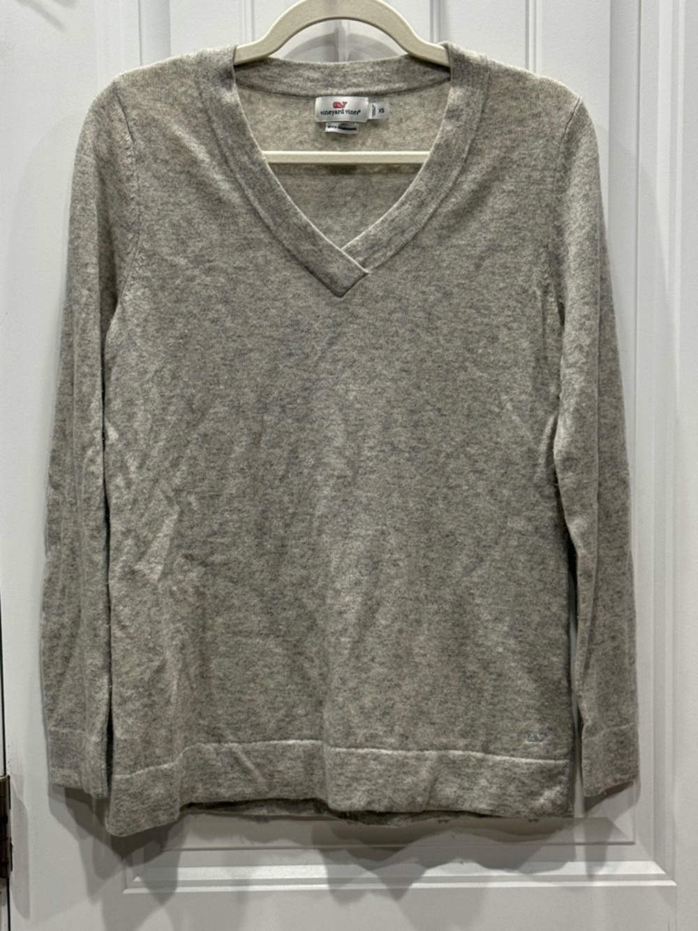 Vineyard Vines Women’s Size XS Wool Cashmere Blend V Neck Sweater EUC